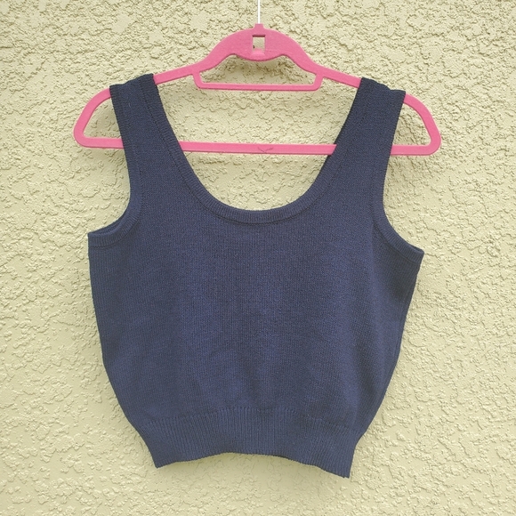 St. John Basics Blue Cropped Sweater Tank Top - Picture 1 of 4